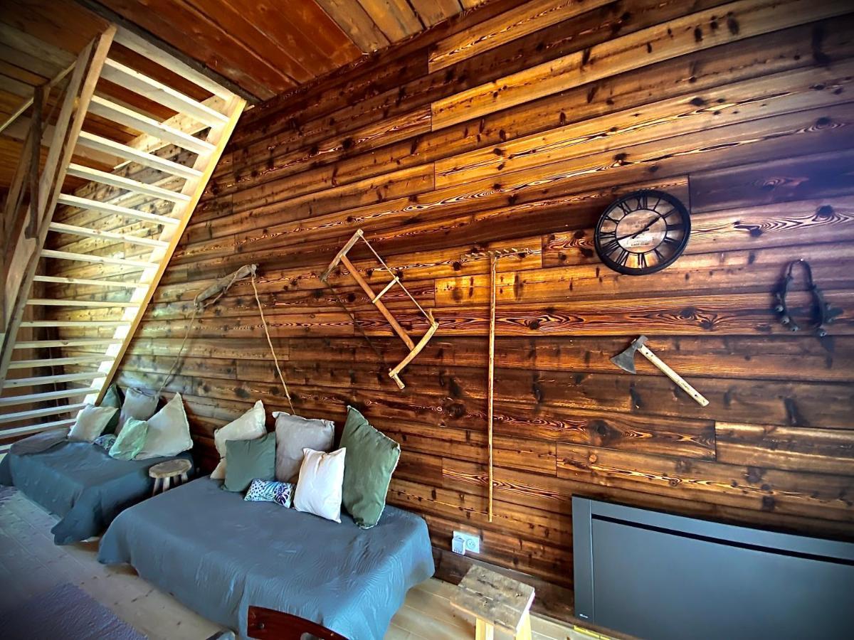 Authentique Grange Savoyarde Vila Albiez-Montrond Exterior foto